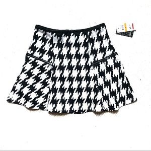 Brand new with tags - Houndstooth skirt